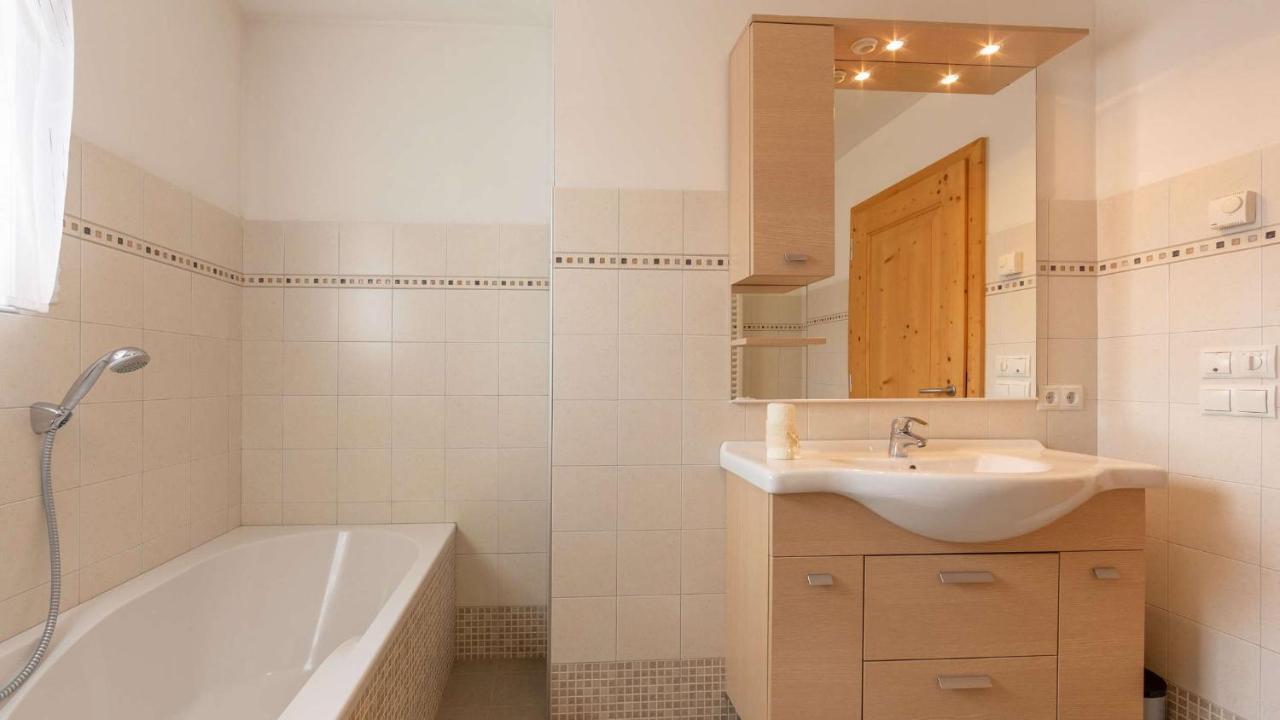 Agriturism Gscnara Apartment Сан Мартино ин Бадия Екстериор снимка