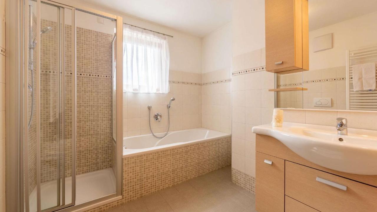 Agriturism Gscnara Apartment Сан Мартино ин Бадия Екстериор снимка